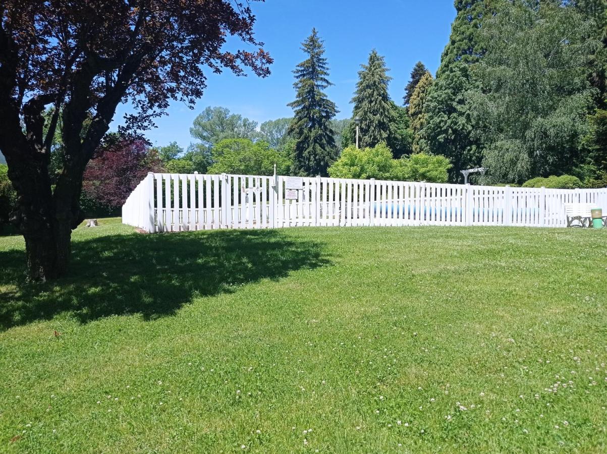 Terrassa a la Cerdanya Apartment Enveitg Bagian luar foto
