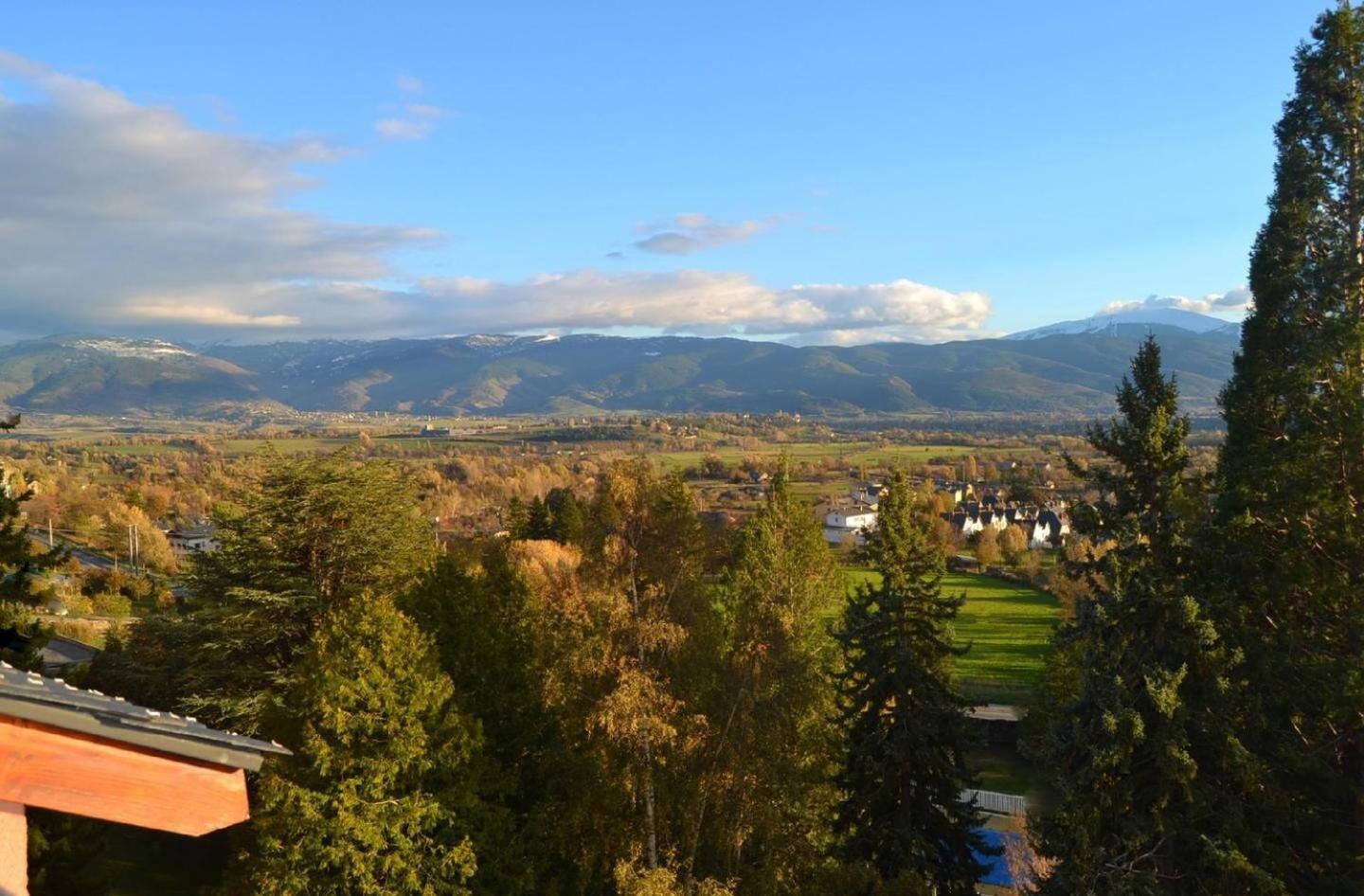 Terrassa a la Cerdanya Apartment Enveitg Bagian luar foto